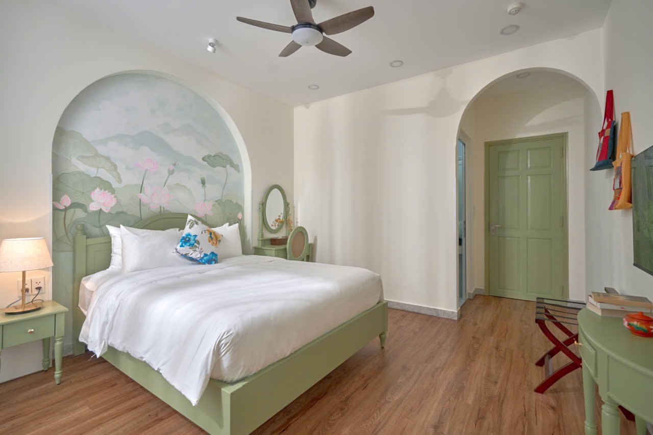 hotel-img