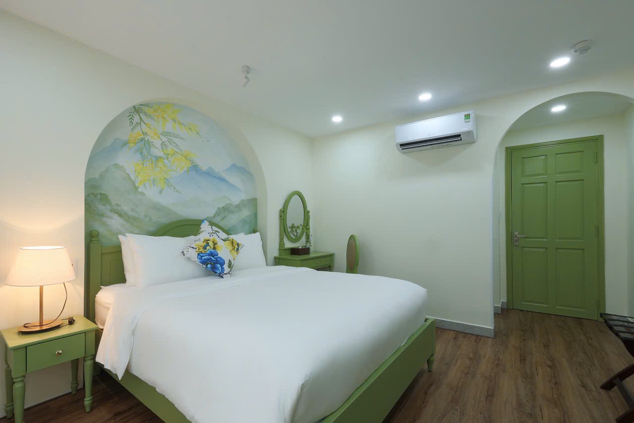 hotel-img