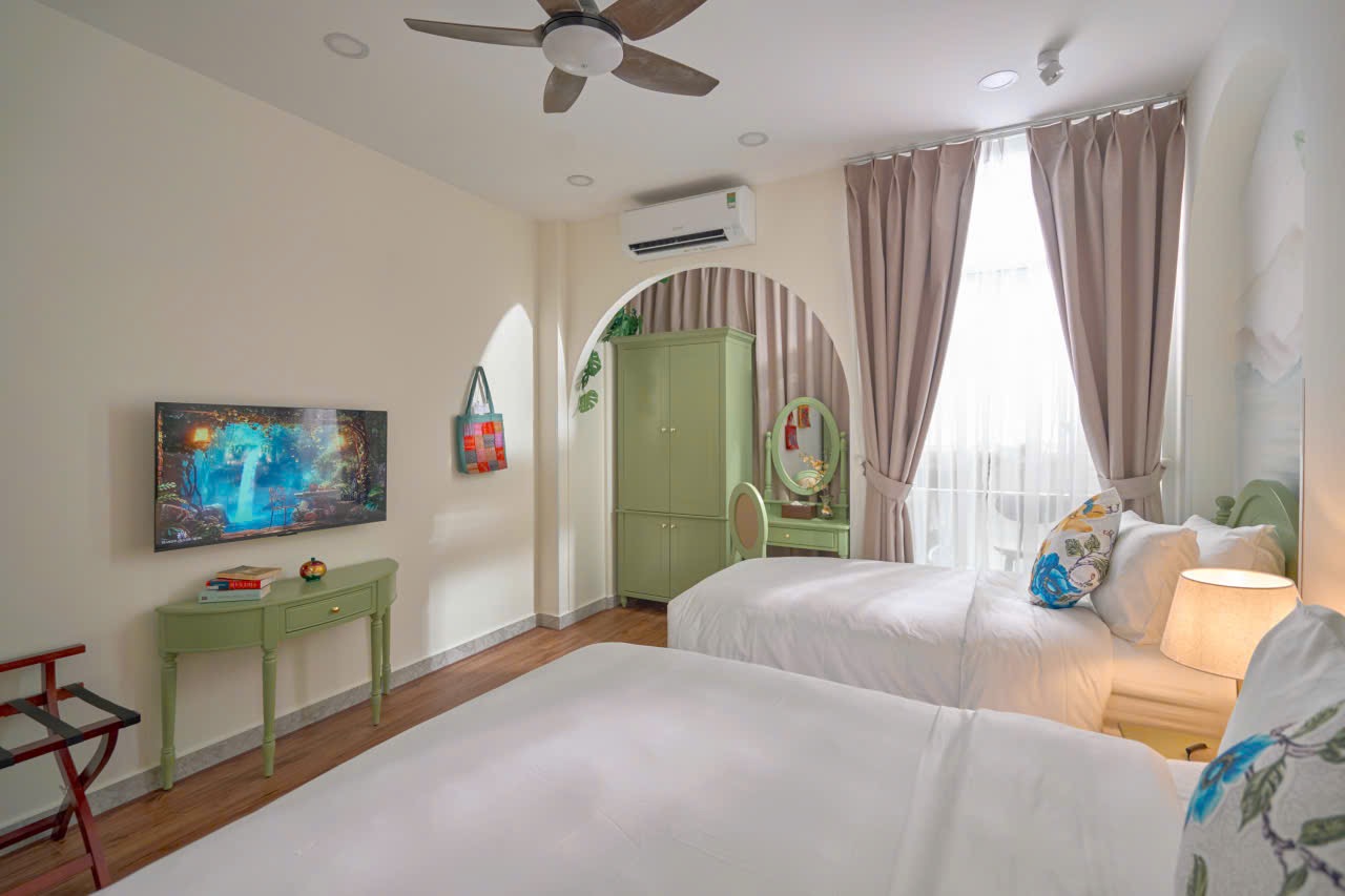 hotel-img